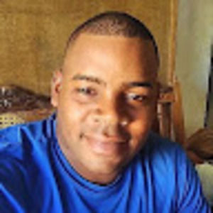 Meet your Posher, Luis angel